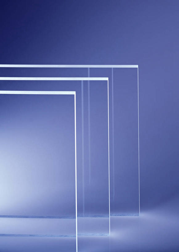 无人,竖图,室内,特写,白天,正面,静物,一排,阴影,蓝色背景,整齐,透明,反射,影子,塑料,亚克力,排列,三个,塑料制品,摄影,影棚,队列,亚加力,有机玻璃,通明,彩图,影棚拍摄,拍摄,聚甲基丙烯酸甲酯,热塑性塑料