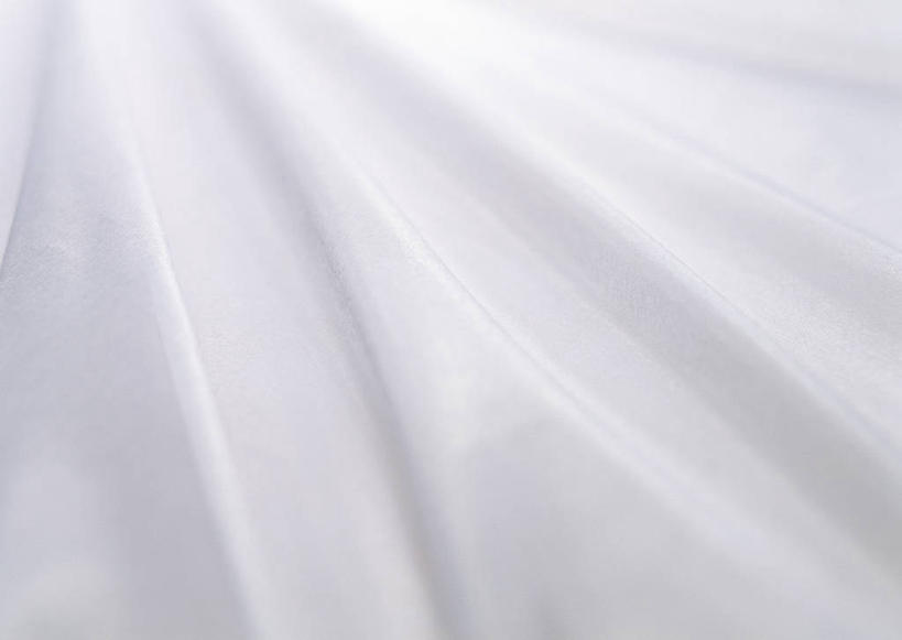 无人,横图,室内,特写,白天,正面,静物,纺织品,阴影,反射,纹路,布,蚕丝,丝绸,纹理,影子,绸缎,织物,白色,布匹,卫生,纯真,肌理,洁净,光明,恬静,中间色,朴素,清白,彩图,真丝绸