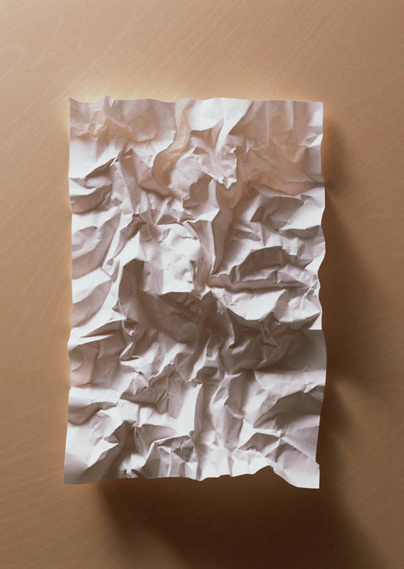 无人,竖图,俯视,室内,特写,白天,静物,一张,阴影,褶皱,反射,纹路,纹理,影子,纸,复印纸,纸张,白色,摄影,影棚,褐色背景,肌理,空白,彩图,高角度拍摄,影棚拍摄,拍摄