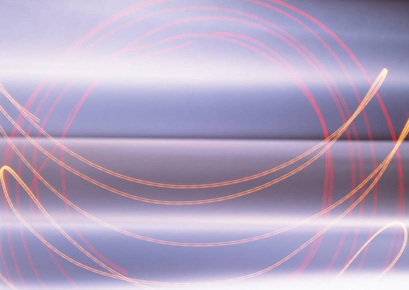 无人,横图,室内,白天,正面,数码,科技,阴影,曲折,弯曲,环绕,围绕,光纤,网络,高光,几何,计算机图形,合成,环抱,橙色,蜿蜒,电脑合成图,数码合成图,光导纤维,合成图,写实,具体,具象,萦绕,传输介质,全反射,传导工具,彩图