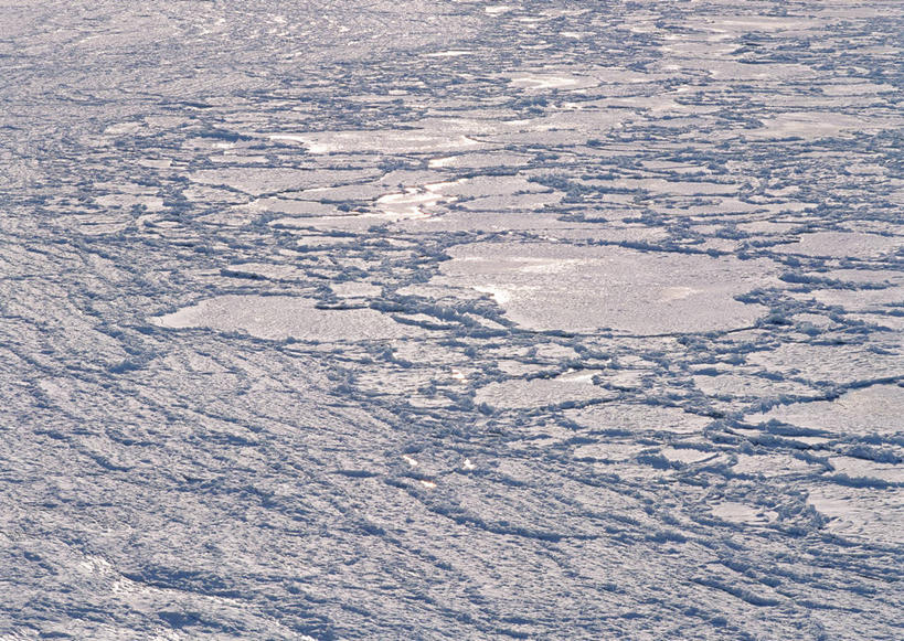 无人,横图,俯视,室外,白天,旅游,度假,冰山,海浪,海洋,美景,山,水,北海道,日本,亚洲,冰,景观,浪花,山峰,水流,山峦,娱乐,冰川,自然,海水,湖水,享受,休闲,景色,放松,寒冷,冰冷,自然风光,冰河,海景,东亚,日本国,北海道地方,北海道岛,严寒,冰凉,酷寒,凛冽,凛凛,极冷,大海,风浪,海,海水的波动,近岸浪,涌浪,彩图,高角度拍摄,鄂霍次克综合振兴局,道东,网走,网走市,网走支厅