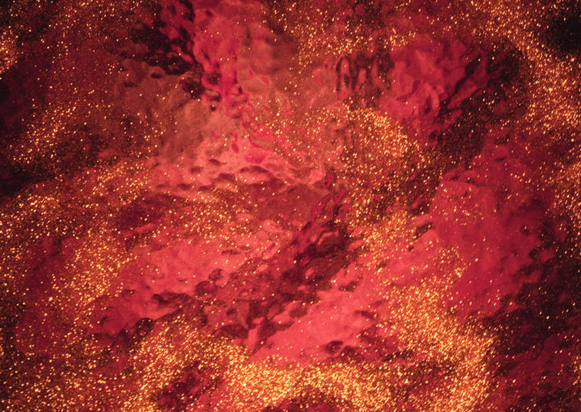 无人,横图,俯视,室内,特写,白天,爱情,奢侈,兴奋,热情,珠宝,许多,阴影,花纹,朦胧,模糊,装饰,反射,布,矿石,图案,影子,很多,开放,布纹,红色,健康,温暖,奔放,活力,积极,激情,朝气,昂贵,华丽,修饰,暖色,坚硬,布匹,吉祥,点缀,贵重,宝石,生命,坚定,饱满,信念,衬托,美观,雅致,雅观,革命,约定,热烈,赤色,充实,斗志,喜气,主动,宝贵,彩图,高角度拍摄,欢乐