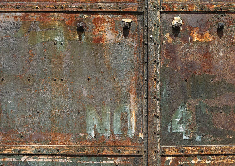 无人,横图,室外,特写,白天,正面,建材,门,建筑,静物,阴影,生锈,反射,钢材,纹路,金属,材料,纹理,影子,门框,建造,钢板,腐蚀,侵蚀,肌理,腐化,锈迹斑斑,彩图