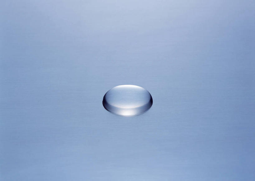 无人,横图,俯视,室内,特写,白天,水,一滴,阴影,蓝色背景,透明,反射,液体,影子,水滴,摄影,影棚,通明,彩图,高角度拍摄,影棚拍摄,拍摄