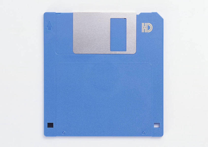 无人,横图,俯视,室内,特写,白天,白色背景,数据,静物,一张,阴影,反射,信息,影子,存储介质,蓝色,便捷,摄影,影棚,软盘,存储,便利,彩图,高角度拍摄,影棚拍摄,拍摄,微软盘,3.5英寸软盘