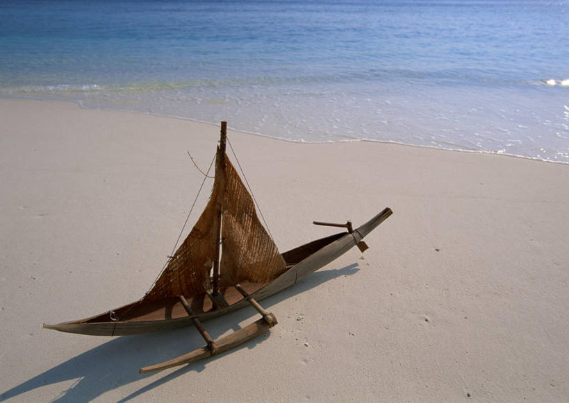 帆船,无人,横图,俯视,室外,白天,旅游,度假,海浪,海洋,美景,沙滩,船,马尔代夫,亚洲,一艘,阴影,光线,沙子,影子,海岸,景观,浪花,沙地,娱乐,阳光,自然,海水,交通工具,享受,休闲,景色,放松,自然风光,载具,南亚,海景,马尔代夫共和国,大海,风浪,海,海水的波动,海滩,近岸浪,涌浪,彩图,高角度拍摄,索尼娃姬莉酒店