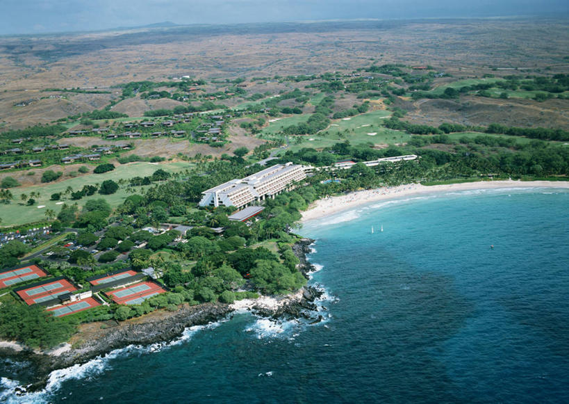 无人,农田,横图,俯视,航拍,室外,白天,旅游,度假,庄稼,农作物,岛屿,海浪,海洋,美景,森林,沙滩,山,山脉,树林,植物,夏威夷,美国,阴影,光线,沙子,影子,海岸,景观,浪花,山峰,沙地,山峦,娱乐,树,树木,绿色,阳光,自然,海水,群山,享受,休闲,景色,放松,生长,成长,北美,北美洲,鸟瞰,自然风光,美洲,海景,夏威夷岛,夏威夷州,爱洛哈之州,北亚美利加洲,亚美利加洲,大岛,大海,风浪,海,海水的波动,海滩,近岸浪,列岛,群岛,涌浪,诸岛,彩图,高角度拍摄,耕地,庄稼田,科纳市