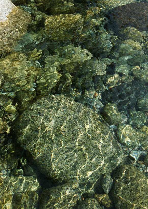 无人,竖图,俯视,室外,特写,白天,旅游,度假,湖,湖泊,石头,美景,水,富山县,日本,亚洲,波纹,石子,湖面,景观,水流,水面,涟漪,娱乐,倒影,水纹,自然,波浪,湖水,享受,休闲,景色,放松,倒映,自然风光,东亚,本州,本州岛,日本国,中部地方,水晕,县厅,富山,反照,石块,岩石,彩图,高角度拍摄,大山町,富山市