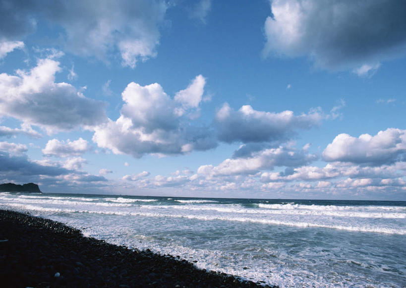 无人,横图,室外,白天,正面,旅游,度假,岛屿,海浪,海洋,美景,沙滩,东京,日本,亚洲,阴影,光线,沙子,影子,岛,海岸,景观,浪花,水平线,云,云朵,辽阔,海平线,沙地,云彩,娱乐,蓝色,白云,蓝天,天空,阳光,自然,海水,天,享受,休闲,广阔,景色,放松,晴朗,一望无际,自然风光,海景,东亚,本州,关东地方,本州岛,日本国,东京都,无边无际,一马平川,小笠原群岛,小笠原村,小笠原支厅,大海,风浪,海,海水的波动,海滩,近岸浪,列岛,群岛,涌浪,诸岛,晴空,彩图,水天相接,水天一线