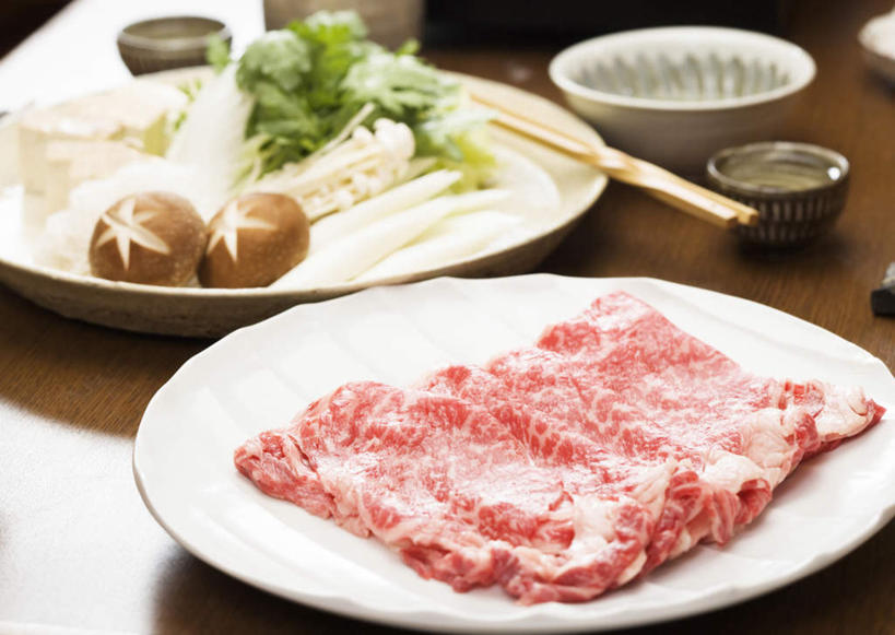 豆腐,无人,横图,俯视,室内,特写,白天,烹饪,筷子,蔬菜,洋葱,餐具,一双,阴影,朦胧,模糊,新鲜,反射,碟子,盘,影子,菌菇,香菇,肉,日本料理,牛肉,料理,食品,菌类,文化,传统,菜肴,美食,肉类,食物,盘子,碟,日式料理,日式,食用菌,佳肴,有机食品,绿色食品,礼节,豆制品,玉葱,礼仪,肉食,荷兰葱,圆葱,洋葱头,球葱,葱头,彩图,高角度拍摄