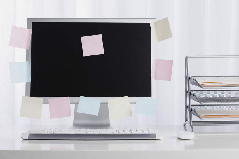 无人,办公室,横图,室内,特写,白天,正面,电脑,显示器,鼠标,键盘,家具,桌子,许多,阴影,反射,粘性,网络,影子,办公桌,办公用品,便利贴,便签,很多,输入设备,通讯设备,文具,台式电脑,一台,办公设备,文具用品,记事,通信设备,文件架,输出设备,资料架,办公家具,快捷,文化工具,方便,N次贴,便条贴,告诉贴,即时贴,文件框,文件盘,文件托盘,文件座,资料档,资料座,彩图