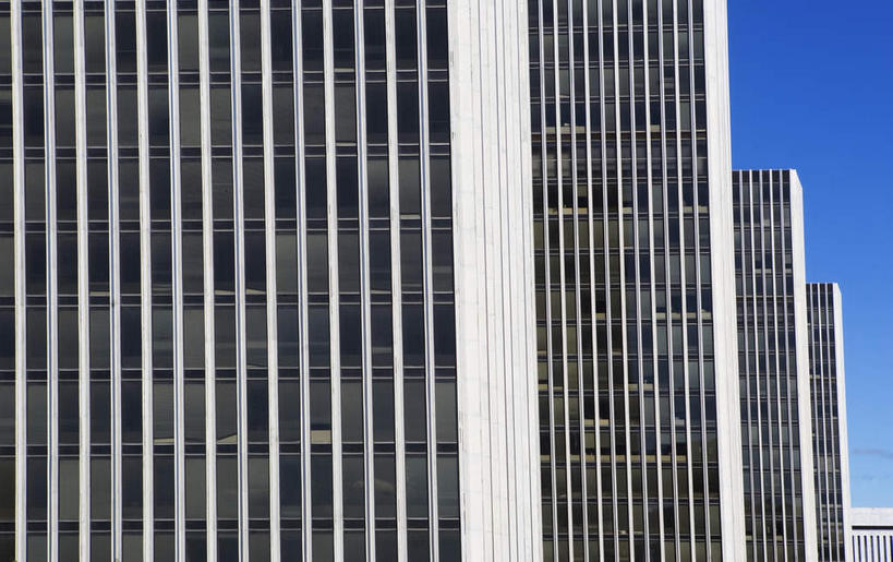 无人,高楼大厦,横图,室外,白天,仰视,度假,办公楼,美景,城市风光,城市,大厦,建筑,摩天大楼,写字楼,纽约,美国,阴影,光线,影子,景观,娱乐,蓝色,蓝天,天空,阳光,楼宇,天,享受,休闲,商务楼,景色,放松,晴朗,北美,北美洲,美洲,纽约州,万里无云,帝国之州,帝国州,首府,北亚美利加洲,亚美利加洲,奥尔巴尼,阿尔巴尼,亚柏尼,晴空,晴空万里,彩图,低角度拍摄,大楼,高层建筑,高楼,摩天楼