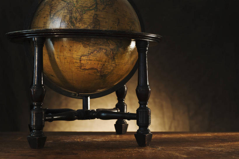 无人,横图,室内,特写,白天,正面,仪器,海洋,桌面,桌子,静物,地图,网格,木制,地球仪,线条,世界地图,墙,地球,陆地,全球,架子,墙壁,墙面,球,一个,经纬线,模型,木制品,球体,摄影,地理,国家,影棚,单个,古董,华丽,大陆,世界,纬线,版图,经线,古玩,经纬仪,地理学,富丽,华美,彩图,影棚拍摄,拍摄,大洋,大洲