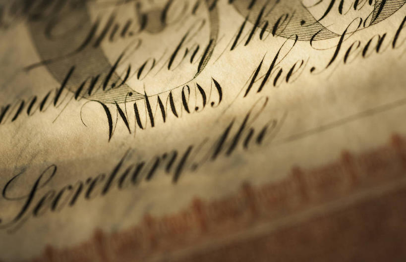 无人,横图,俯视,室内,特写,白天,静物,一排,阴影,整齐,并列,并排,反射,英文,标志,文字,影子,字符,字母,标识,排列,摄影,影棚,英文字母,证书,队列,平行,彩图,高角度拍摄,影棚拍摄,拍摄