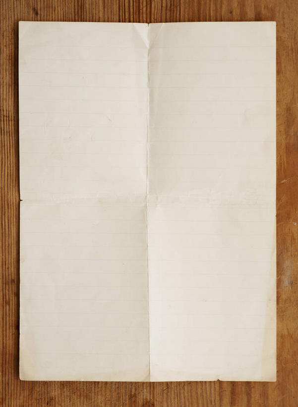 无人,竖图,俯视,室内,特写,白天,桌子,静物,纸,书桌,白色,课桌,摄影,影棚,宣纸,纸寿千年,纸中之王,泾县纸,彩图,高角度拍摄,影棚拍摄,拍摄