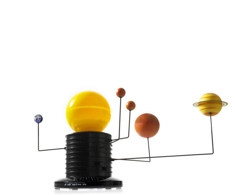 无人,横图,室内,特写,白天,白色背景,正面,探险,神秘,仪器,宇宙,海洋,静物,地图,许多,科学,太空,网格,星球,地球仪,图形,线条,世界地图,地球,陆地,星云,很多,几何,全球,球,黄色,红色,自然,经纬线,模型,球体,行星,探索,摄影,地理,国家,影棚,金星,太阳系,星系,发现,大陆,火星,木星,天体,土星,世界,数学,纬线,水星,版图,经线,星体,天文学,外太空,经纬仪,地理学,八大行星,辰星,类地行星,岩态行星,荧惑星,彩图,影棚拍摄,拍摄,几何图形,立体几何,立体图形,大洋,大洲