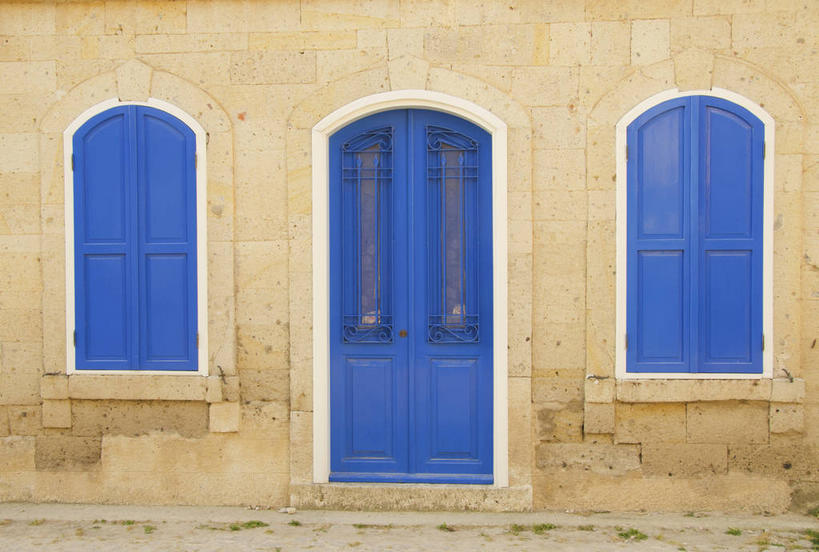 无人,家,横图,室外,白天,正面,旅游,度假,窗户,门,标志建筑,地标,建筑,土耳其,亚洲,阴影,光线,影子,房屋,墙,屋子,公寓,娱乐,建设,洋房,楼房,玻璃窗,墙壁,墙面,住宅,阳光,门框,享受,休闲,旅游胜地,放松,西亚,首府,伊兹密尔,伊兹密尔省,彩图,房子,阿拉恰特,土耳其共和国