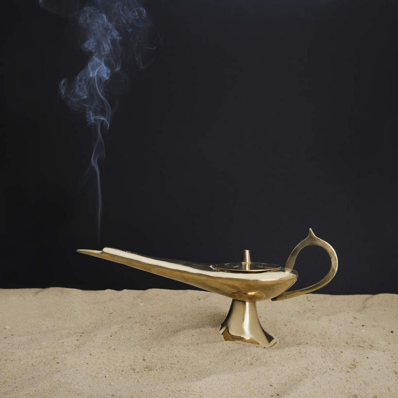 无人,方图,室内,白天,正面,照明,黑色背景,神话,围绕,沙子,烟雾,灯光,灯,一个,灯具,摄影,影棚,缭绕,单个,照亮,照明设备,油灯,神灯,故事,旋绕,萦绕,阿拉丁神灯,回绕,彩图,影棚拍摄,拍摄