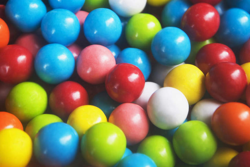 无人,横图,俯视,彩色,室内,特写,白天,一堆,许多,阴影,堆叠,堆积,反射,影子,食品,糖果,软糖,很多,食物,甜食,堆,五颜六色,色彩斑斓,泡泡糖,五彩缤纷,五彩斑斓,五光十色,彩图,高角度拍摄