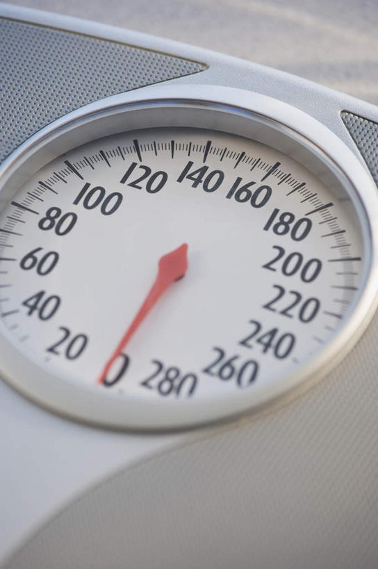 无人,竖图,俯视,室内,特写,白天,仪器,静物,阴影,反射,标志,数字,文字,影子,字符,生活,标识,一个,健康,摄影,阿拉伯数字,影棚,单个,衡量,体重,计量,衡器,健康秤,秤,体重秤,彩图,高角度拍摄,影棚拍摄,拍摄