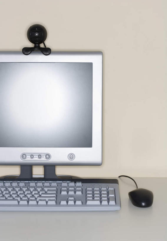 无人,竖图,室内,特写,白天,白色背景,正面,电脑,显示器,鼠标,键盘,静物,网络,墙,摄像头,输入设备,通讯设备,墙壁,墙面,台式电脑,摄影,影棚,一台,通信设备,输出设备,彩图,影棚拍摄,拍摄