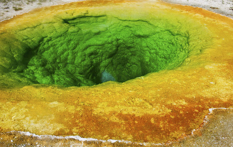 无人,公园,横图,俯视,室外,白天,旅游,度假,石头,美景,温泉,雾,美国,沸腾,蒸汽,石子,景观,水蒸气,雾气,娱乐,自然,享受,休闲,温暖,景色,放松,泉水,温和,气体,北美,北美洲,国家公园,自然风光,美洲,黄石国家公园,怀俄明州,怀俄明,黄石公园,沉积岩,蒸发,北亚美利加洲,亚美利加洲,平等之州,地热,水成岩,石块,岩石,彩图,高角度拍摄