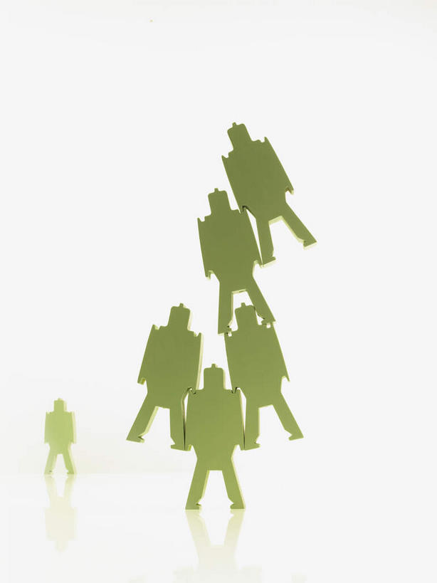 无人,站,竖图,室内,特写,白天,白色背景,正面,游戏,玩具,雕塑,一排,士兵,阴影,艺术,整齐,装饰,反射,雕刻,雕像,影子,许多人,玩,娱乐,排列,工艺品,站着,一群人,休闲,益智,摄影,影棚,活动,纪念,美术,队列,发泄,消遣,智力,主题,陈列,功能,美学,宣泄,兵士,男人,男性,年轻男性,玩耍,嬉戏,站立,彩图,全身,影棚拍摄,拍摄