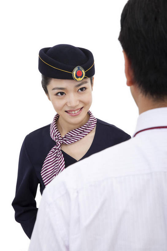 东方人,背部,两个人,商务人士,空姐,商务男性,站,笑,微笑,露齿笑,竖图,室内,白天,白色背景,正面,工作服,衬衫,制服,帽子,亚洲,套装,装饰,丝巾,注视,黄种人,相视,观察,看,站着,乘务员,航空乘务员,空乘,面对面,摄影,影棚,观看,对视,华丽,点缀,察看,互视,关注,摄影棚,相对,商务装,工薪阶层,相看,衬托,美观,雅致,雅观,一顶,工作制服,男人,男性,年轻男性,年轻女性,女人,女性,亚洲人,白领,上班族,站立,半身,彩图,影棚拍摄,衬衣,工作套服,拍摄,空姐制服