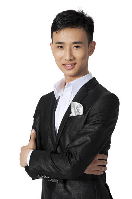 东方人,一个人,跳舞者,站,笑,双手交叉,微笑,竖图,室内,白天,白色背景,正面,衬衫,西装,跳舞,亚洲,仅一个男性,仅一个人,套装,正装,注视,职业装,黄种人,仅一个年轻男性,白色,黑色,观察,看,站着,摄影,影棚,观看,察看,双手抱胸,关注,摄影棚,舞姿,国标舞,交际舞,交谊舞,社交舞,男人,男性,年轻男性,亚洲人,舞蹈家,舞蹈演员,舞者,站立,半身,彩图,影棚拍摄,衬衣,拍摄,舞蹈,国际标准交谊舞,舞会舞,舞厅舞