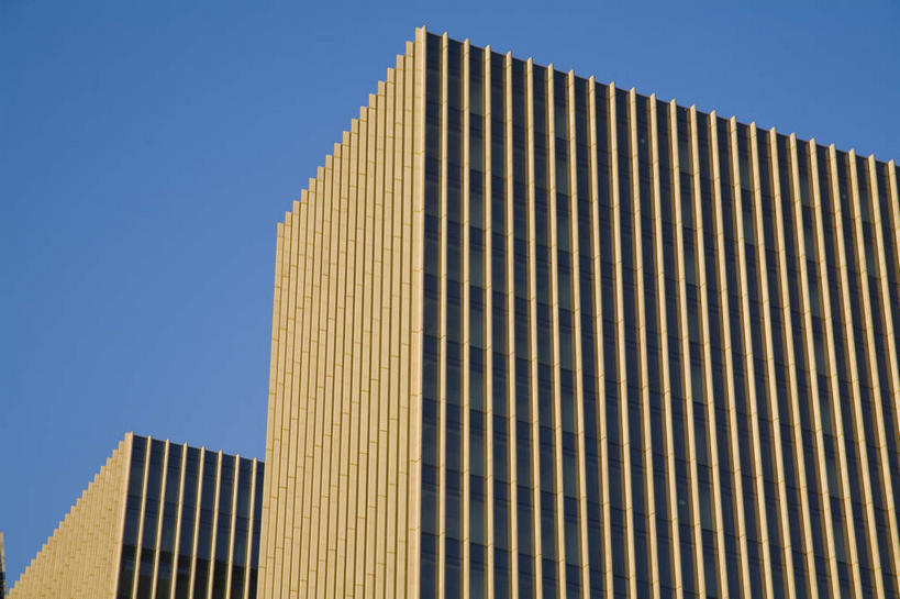 无人,高楼大厦,横图,室外,白天,仰视,旅游,度假,窗户,落地窗,标志建筑,大厦,地标,建筑,摩天大楼,北京,中国,亚洲,一排,许多,阴影,整齐,并列,并排,光线,影子,首都,很多,娱乐,建设,玻璃窗,排列,蓝色,蓝天,天空,阳光,天,享受,休闲,旅游胜地,放松,晴朗,队列,平行,玻璃幕墙,东亚,万里无云,中华人民共和国,北京市,京,北平,华北地区,朝阳区,晴空,晴空万里,彩图,低角度拍摄,大楼,高层建筑,高楼,摩天楼,北京CBD,北京商务中心区,中国北京大北窑,北京CBD万达广场