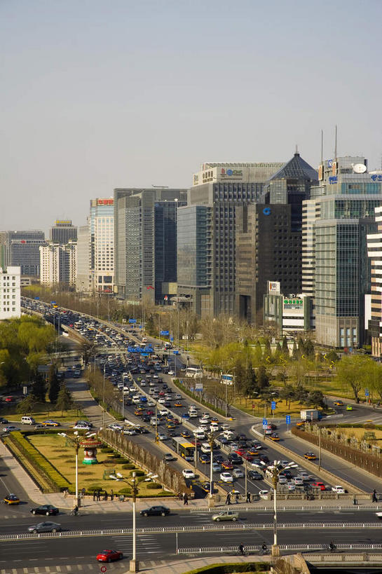 无人,家,高楼大厦,栏杆,竖图,俯视,航拍,室外,白天,度假,美景,窗户,落地窗,城市风光,城市,大桥,大厦,道路,建筑,立交桥,路,路灯,摩天大楼,桥梁,公路,汽车,照明,北京,中国,亚洲,一排,许多,阴影,整齐,并列,并排,光线,英文,标志,文字,影子,字符,字母,房屋,屋子,草屋,景观,高架,围栏,桥,灯光,分界线,停车线,交通,首都,很多,娱乐,标识,建设,护栏,玻璃窗,住宅,车,灯,排列,蓝色,蓝天,天空,阳光,茅草屋,交通工具,轿车,天,享受,休闲,汉字,景色,放松,晴朗,英文字母,车行道,车行道分界线,照亮,照明设备,鸟瞰,队列,中文,载具,标线,平行,高架桥,玻璃幕墙,东亚,车行线,高架道路,跨线桥,万里无云,中华人民共和国,北京市,京,北平,华北地区,国文,华文,晴空,晴空万里,立体交叉桥,马路,彩图,高角度拍摄,房子,大楼,高层建筑,高楼,茅舍,茅屋,摩天楼,小屋,金融街,枢纽立交,系统立交桥,北京二环路,北京金融街,二环路,西二环,中国证券大厦