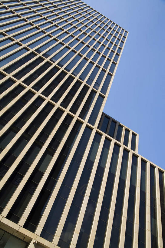 无人,高楼大厦,竖图,室外,白天,仰视,度假,美景,窗户,落地窗,城市风光,城市,大厦,建筑,摩天大楼,北京,中国,亚洲,一排,许多,阴影,整齐,并列,并排,光线,影子,景观,首都,很多,娱乐,建设,玻璃窗,排列,蓝色,蓝天,天空,阳光,天,享受,休闲,景色,放松,晴朗,队列,平行,玻璃幕墙,东亚,万里无云,中华人民共和国,北京市,京,北平,华北地区,朝阳区,晴空,晴空万里,彩图,低角度拍摄,大楼,高层建筑,高楼,摩天楼,北京CBD,北京商务中心区,中国北京大北窑,北京CBD万达广场