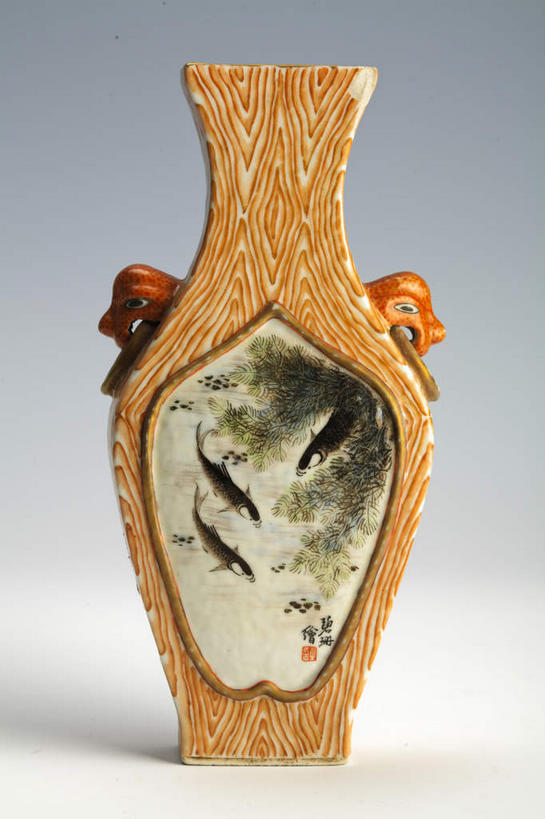 无人,竖图,俯视,室内,特写,白天,绘画,静物,灰色背景,艺术,纹路,罐子,纹理,陶瓷,陶瓷制品,古典,文化,一个,瓶子,工艺品,品味,摄影,影棚,单个,美术,高雅,摄影棚,国画,水墨画,肌理,美学,水墨,彩图,高角度拍摄,影棚拍摄,拍摄,中国画