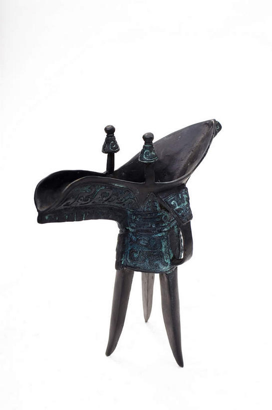 无人,竖图,室内,特写,白天,白色背景,正面,静物,杯子,金属制品,金属,一个,酒杯,摄影,影棚,单个,摄影棚,青铜,青铜器,彩图,影棚拍摄,拍摄,青铜制品,爵