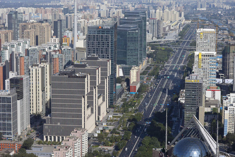 无人,高楼大厦,横图,俯视,航拍,室外,白天,度假,美景,树林,植物,窗户,城市风光,城市,大厦,道路,建筑,路,摩天大楼,公路,北京,中国,亚洲,阴影,光线,影子,墙,景观,建筑群,交通,首都,娱乐,建设,玻璃窗,墙壁,墙面,树,树木,绿色,阳光,自然,享受,休闲,景色,放松,生长,成长,鸟瞰,东亚,中华人民共和国,北京市,京,北平,华北地区,朝阳区,马路,彩图,高角度拍摄,大楼,高层建筑,高楼,摩天楼,北京CBD,北京商务中心区,中国北京大北窑,北京CBD万达广场