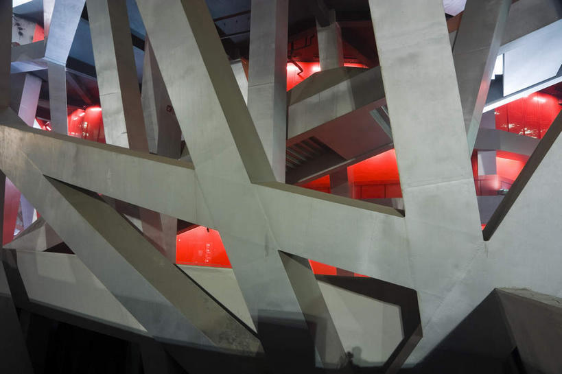 无人,体育馆,公园,运动场,横图,室外,夜晚,正面,旅游,度假,标志建筑,地标,建筑,北京,中国,亚洲,鸟巢,柱子,墙,首都,娱乐,建设,体育场,墙壁,墙面,享受,休闲,旅游胜地,放松,东亚,国家体育场,中华人民共和国,北京市,京,北平,华北地区,朝阳区,运动馆,彩图,北京奥林匹克公园,北京国家体育场,北京奥林匹克体育场