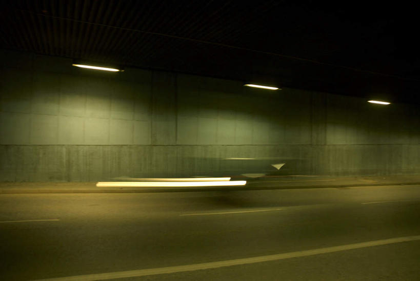 无人,横图,室外,白天,正面,长时间曝光,度假,美景,城市风光,城市,汽车,照明,瑞典,欧洲,阴影,朦胧,模糊,光线,隧道,影子,墙,景观,灯光,分界线,停车线,首都,娱乐,顶灯,墙壁,墙面,车,灯,灯具,交通工具,轿车,享受,休闲,景色,放松,车行道,车行道分界线,照亮,照明设备,斯堪的纳维亚,地道,载具,北欧,斯德哥尔摩,斯堪的那维亚,斯堪的那维亚半岛,斯堪的纳维亚半岛,标线,曝光,车行线,首府,瑞典王国,斯德哥尔摩省,彩图