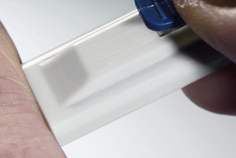 西方人,手,一个人,横图,俯视,室内,特写,白天,欧洲,欧洲人,仅一个男性,仅一个人,握,医学,测试,拿,拿着,仅一个年轻男性,手部,手指,握着,保健,医疗,生物学,胆固醇,男人,男性,年轻男性,白种人,半身,彩图,高角度拍摄