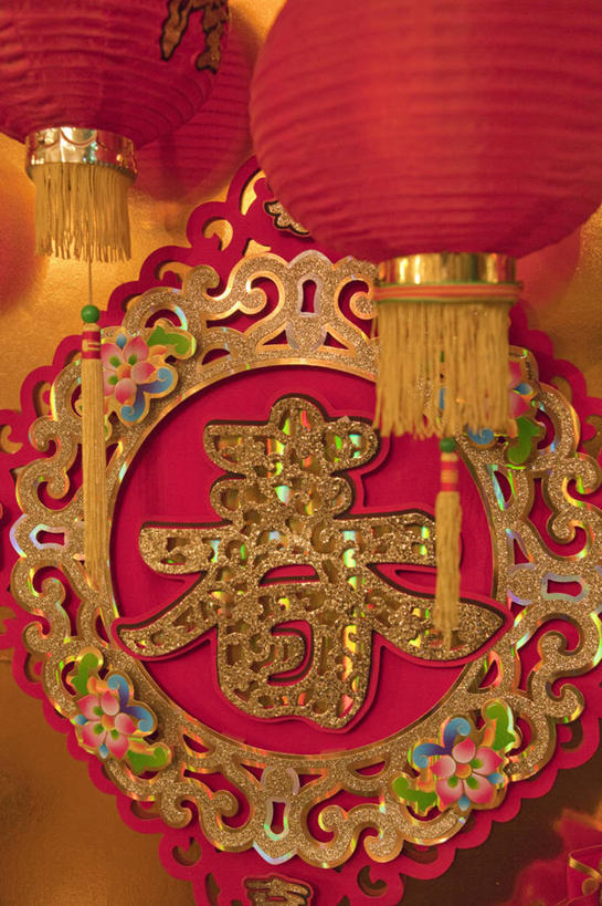 无人,竖图,室内,特写,白天,正面,幸福,静物,照明,春节,吊挂,悬挂,阴影,节日,朦胧,模糊,庆祝,艺术,反射,灯笼,影子,纸灯笼,挂,文化,灯具,庆典,纪念,照亮,照明设备,中国文化,祝愿,彩图,春节贴,传统文化