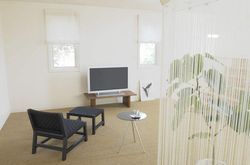 无人,家,客厅,栏杆,横图,俯视,室内,白天,绘画,植物,别墅,餐桌,窗户,家具,楼梯,装修,桌子,建筑,杯子,餐具,电视,椅子,欧式,艺术,装饰,碟子,扶手,盘,盆栽,房屋,阶梯,木椅,屋子,公寓,盆景,建设,现代,装潢,洋房,护栏,楼房,玻璃窗,台阶,住宅,玻璃制品,画,一个,绿色,自然,帘子,盘子,水杯,碟,室内装潢,液晶电视,生长,单个,成长,餐台,明亮,起居室,舒适,家居装潢,房屋设计,简约风格,室内设计,宽敞,纱帘,样板房装潢,设计,玻璃杯,电视机,彩图,高角度拍摄,房子