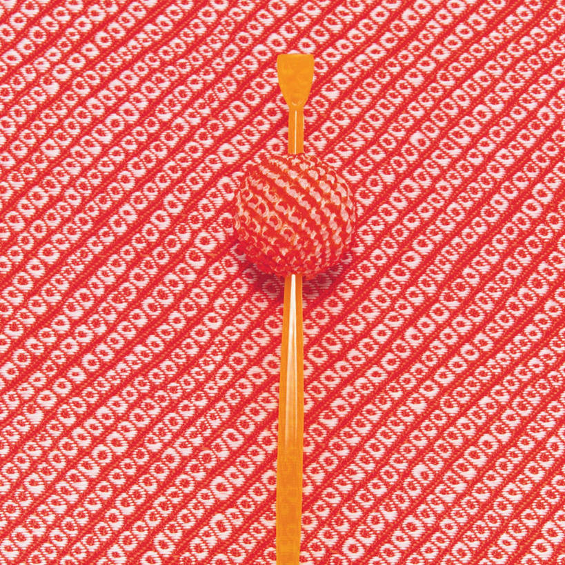 无人,方图,俯视,室内,特写,白天,静物,日本,亚洲,阴影,日本文化,反射,纺织物,纹理,影子,文化,发簪,传统,一只,黄色,红色,摄影,影棚,东亚,日本国,彩图,高角度拍摄,影棚拍摄,拍摄