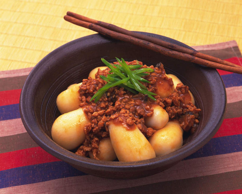 无人,横图,俯视,室内,特写,白天,烹饪,餐桌,筷子,桌子,餐具,布料,砂锅,肉,日本料理,牛肉,料理,食品,海芋,布纹,菜肴,美食,肉类,桌布,食物,餐巾,台布,日式料理,日式,摄影,佳肴,影棚,餐台,肉食,进餐用具,烹调用具,彩图,高角度拍摄,影棚拍摄,拍摄