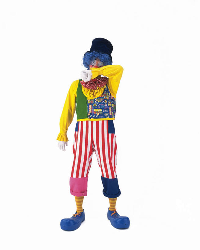 东方人,一个人,小丑,站,举,竖图,室内,白天,白色背景,正面,化妆,帽子,亚洲,仅一个男性,仅一个人,纸质,黄种人,仅一个年轻男性,彩妆,托,站着,遮,摄影,影棚,搞笑,小丑帽,遮挡,遮盖,遮蔽,狂欢帽,派对帽,聚会帽,纸帽,小丑妆,男人,男性,年轻男性,亚洲人,丑角,举起,举手,举着,向上举,向上伸,向上托,站立,彩图,全身,影棚拍摄,欢乐,开心,拍摄