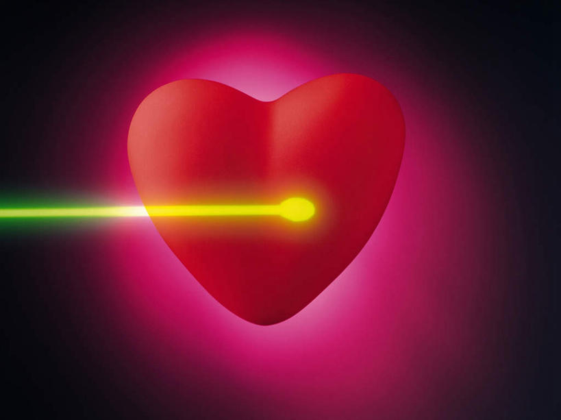 无人,横图,室内,白天,正面,爱情,静物,黑色背景,爱心,光线,浪漫,一个,红色,一束,温暖,温馨,心形,恩爱,摄影,影棚,单个,和睦,心型,彩图,影棚拍摄,拍摄,融洽