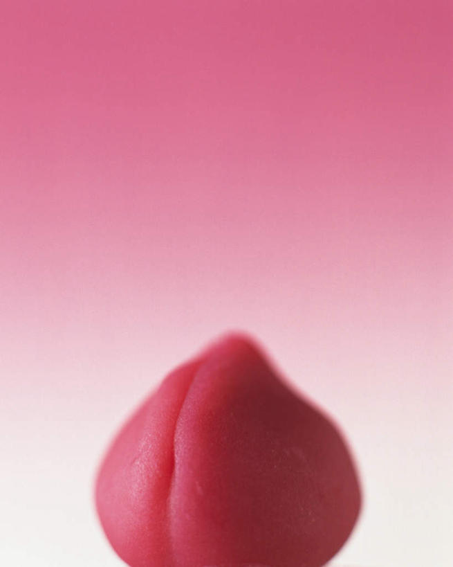 点心,无人,竖图,俯视,室内,特写,白天,粉色背景,椭圆形,和果子,食品,甜点,甜品,食物,糕点,一个,甜食,摄影,影棚,单个,彩图,高角度拍摄,影棚拍摄,拍摄