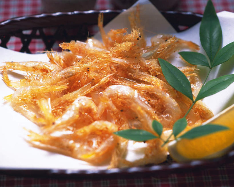 无人,横图,俯视,室内,特写,白天,烹饪,餐桌,桌子,叶子,朦胧,模糊,金属,虾,炸虾,日本料理,料理,食品,绿叶,菜肴,美食,食物,日式料理,日式,嫩叶,摄影,佳肴,影棚,餐台,一份,叶,叶片,彩图,高角度拍摄,影棚拍摄,拍摄