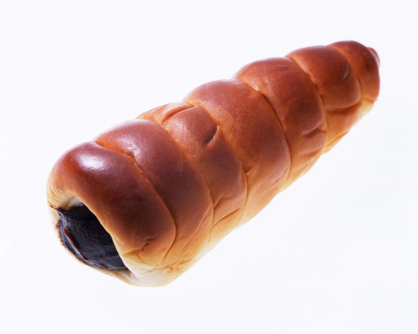 点心,面包,无人,横图,俯视,室内,特写,白天,白色背景,桌面,桌子,一排,阴影,条纹,整齐,反射,木制,影子,长条,食品,面点,食物,糕点,排列,黑色,木制品,摄影,影棚,队列,豆沙,彩图,高角度拍摄,影棚拍摄,拍摄