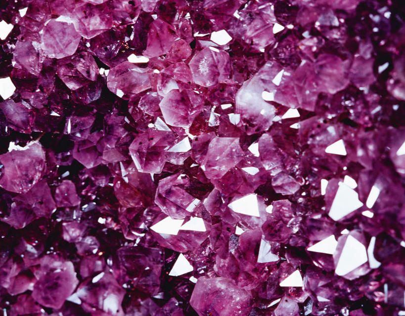 无人,横图,俯视,室内,特写,白天,静物,阴影,反射,纹路,纹理,影子,水晶,紫色,摄影,影棚,肌理,水晶制品,紫水晶,彩图,高角度拍摄,影棚拍摄,拍摄