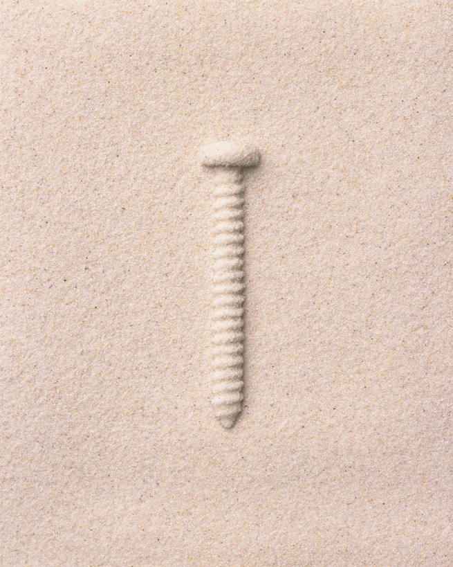 无人,竖图,俯视,室内,特写,白天,静物,灰色背景,艺术,工具,手工艺品,文化,工艺品,摄影,影棚,五金,粘土,高雅,螺蛳,田螺,手工艺,自信心,品位,蜗篱,师螺,蜗蠃,方田螺,彩图,高角度拍摄,影棚拍摄,拍摄