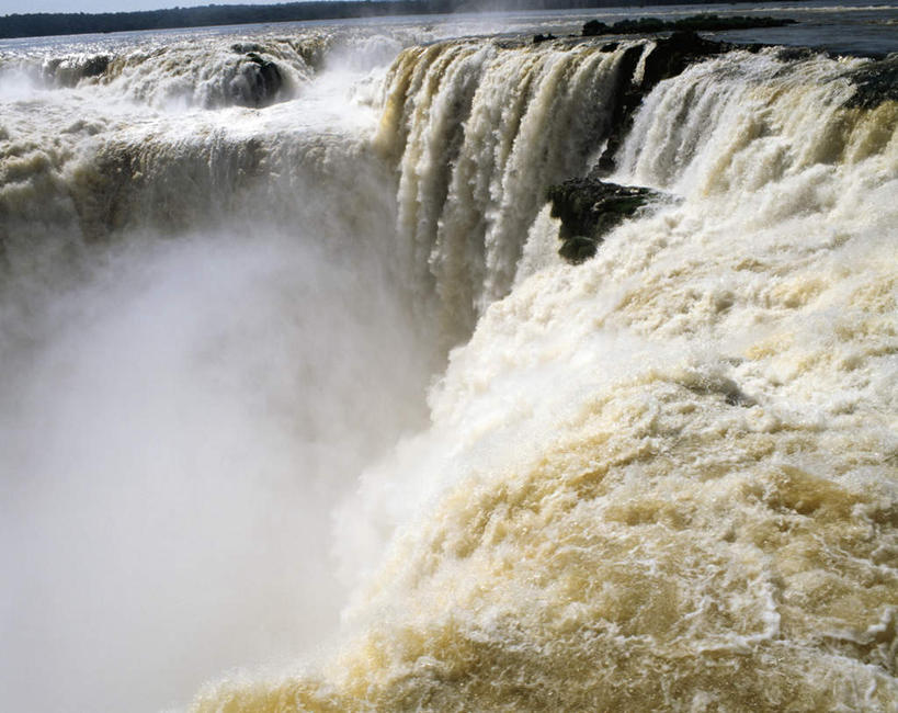 无人,横图,俯视,室外,白天,旅游,度假,礁石,石头,美景,瀑布,山,山脉,水,巴西,阿根廷,阴影,飞溅,溅,光线,石子,液体,影子,景观,山峰,水滴,山峦,娱乐,水珠,阳光,自然,群山,享受,休闲,景色,南美,放松,南美洲,拉丁美洲,喷洒,自然风光,美洲,世界自然遗产,巴西联邦共和国,亚美利加洲,南亚美利加洲,阿根廷共和国,伊瓜苏大瀑布,伊瓜苏瀑布,跌水,礁,石块,岩石,彩图,高角度拍摄